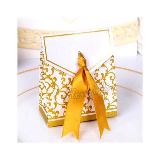 Lovely House Shaped Art Paper Sweetie Display Box