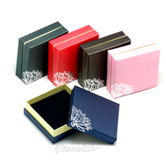 China Manufacturer Shoulder And Neck Style Jewelry Box