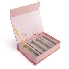 Gold Foil Cardboard Cosmetic Paper Box with Magnetic Closure