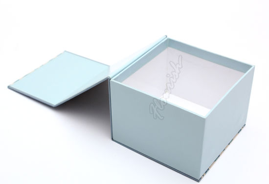 Custom Design OEM Logo Hot Foil Strong Cardboard Jewelry Gift Paper Box