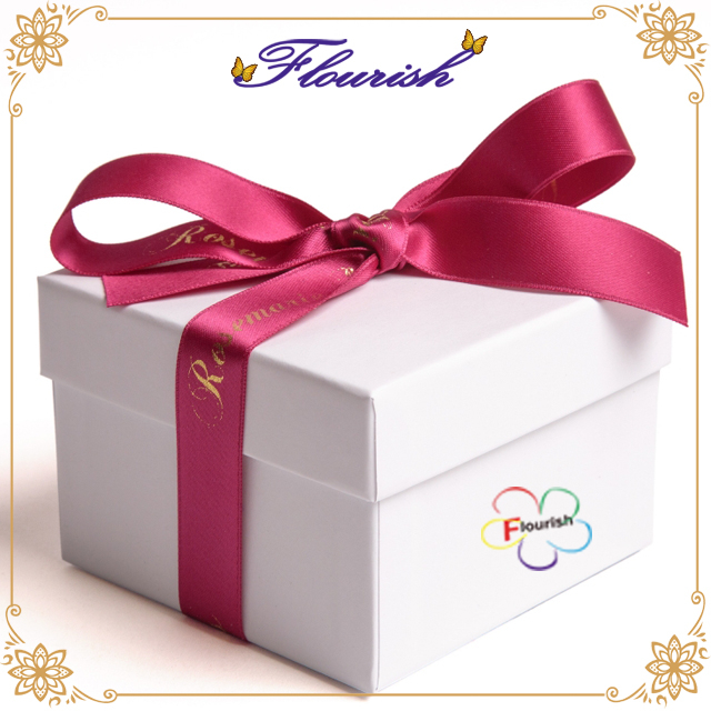 Custom Lid And Base Type Birthday Wedding Christmas New Year Clothes Packaging Box with Ribbon