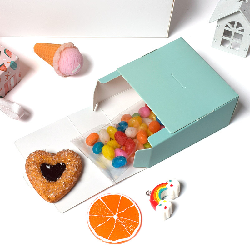 China Manufacturer Wholesale Custom Logo Printing Candy Box