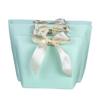  Wholesale Fashion Paper Packaging Gift Bags,Festival Shopping Bags