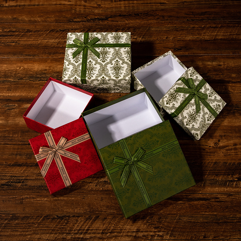 Rigid Cardboard Lid And Base Carton Gift Box For Packaging Cosmetic Perfume Garments Shoes