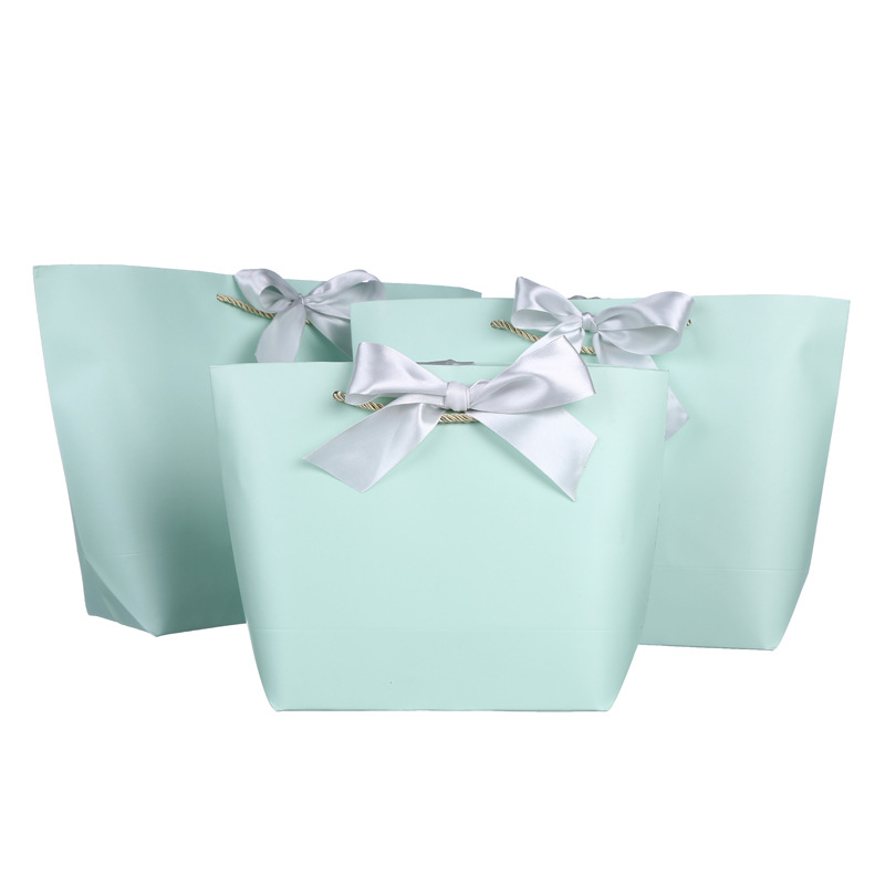  Wholesale Fashion Paper Packaging Gift Bags,Festival Shopping Bags