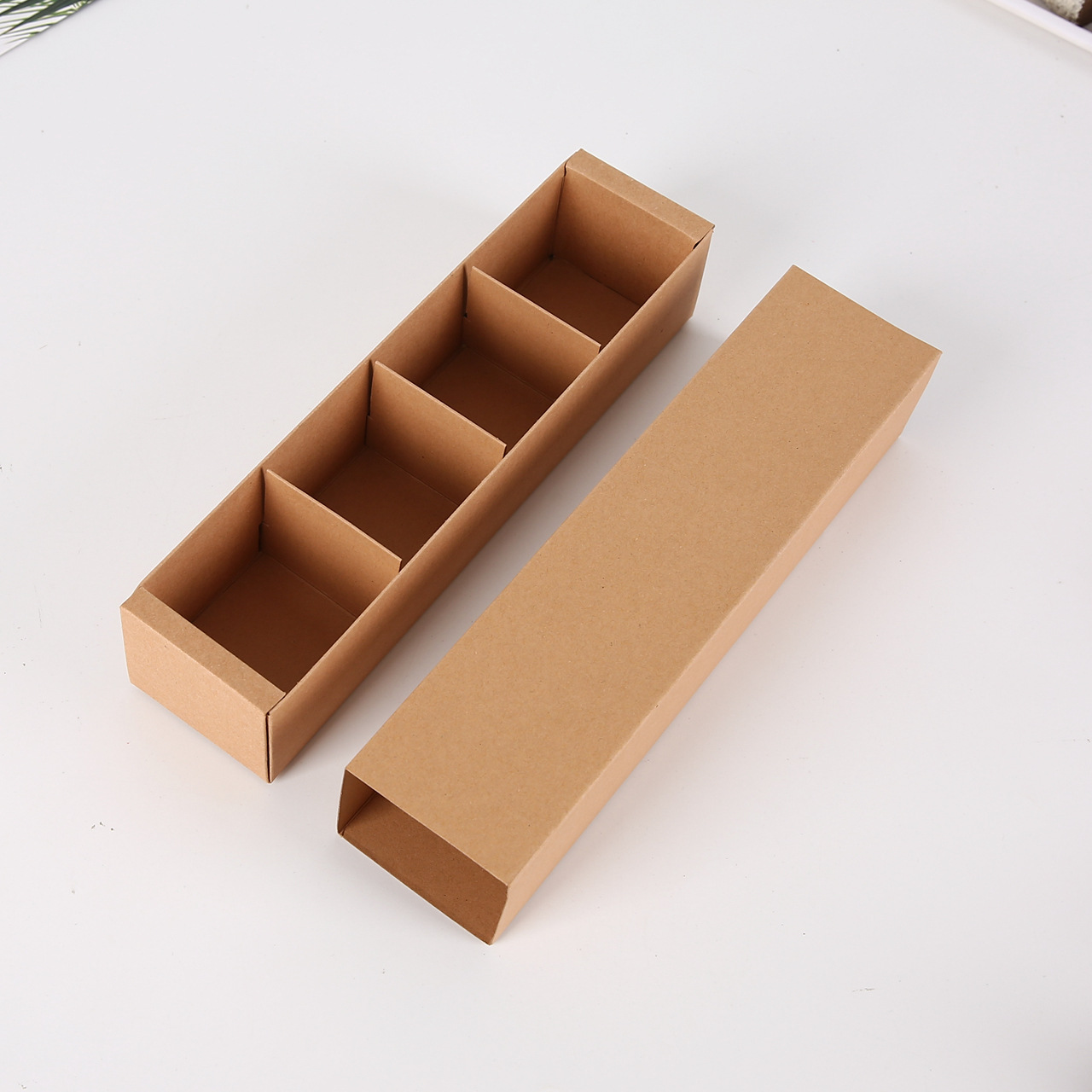 China Manufacturer Wholesale Eco-friendly Recyclable Kraft Paper Packaging Macaron Box