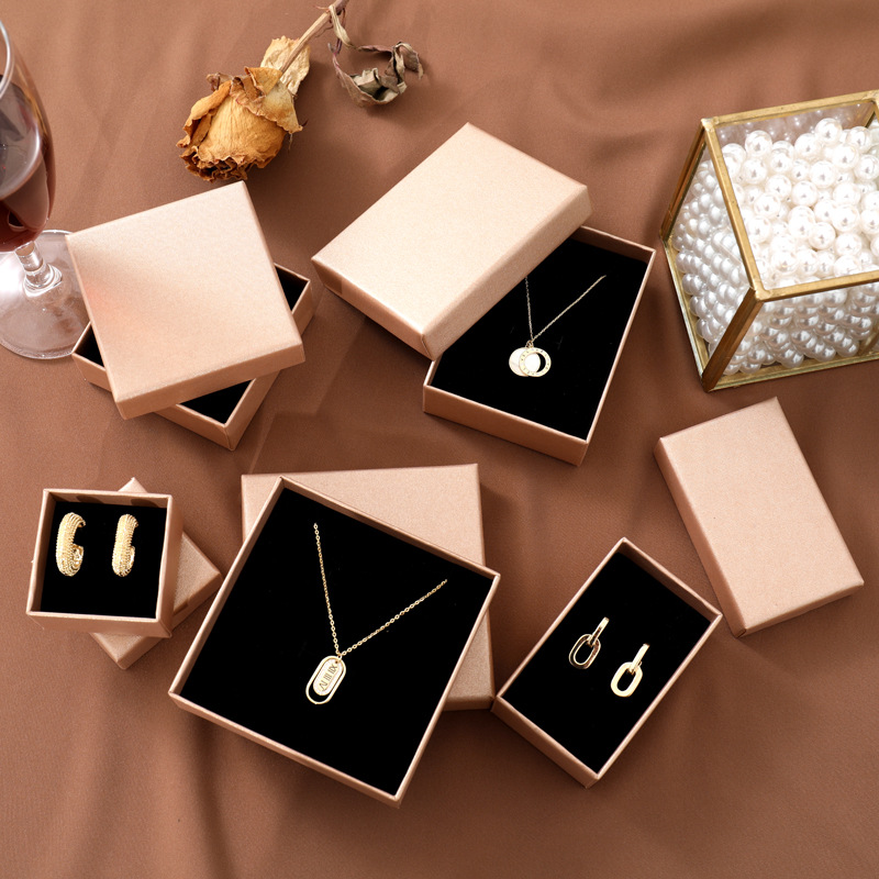 China Factory Wholesale Custom Logo Printing Luxury Paper Packaging Jewellery Gift Box