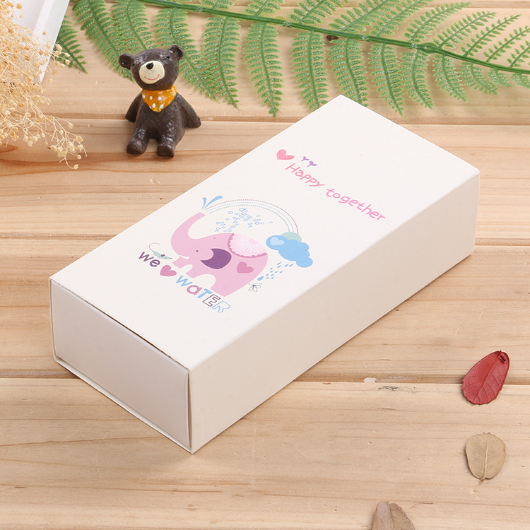 China Manufacturer Wholesale Custom Logo Printing Socks Box