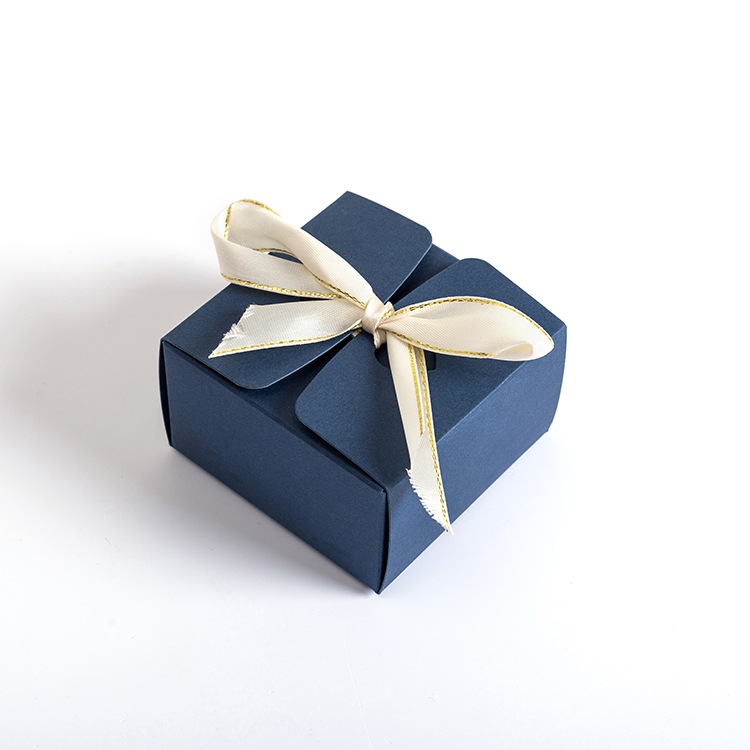 Recyclable Kraft Paper Packaging Gift Box For Packing Dessert