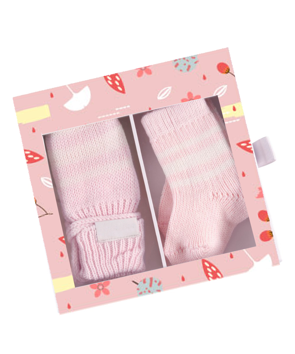 Green Leaf Favor Baby Boy Gloves Gift Box