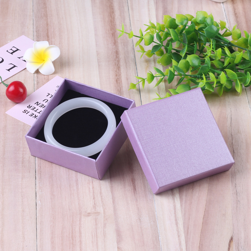 China Manufacturer Wholesale Foam Insert Paper Jewelry Box