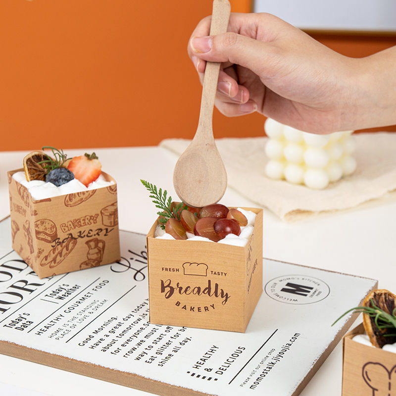 Eco-friendly Recyclable Kraft Paper Packaging Cake Box