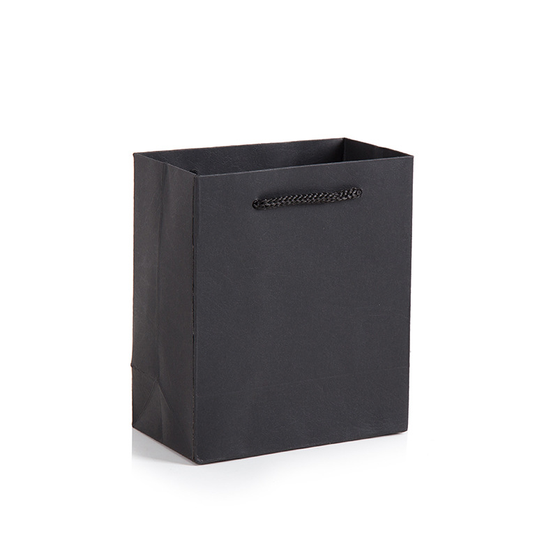 China Manufacturer Wholesale Eco-friendly Recyclable Kraft Paper Shopping Bags