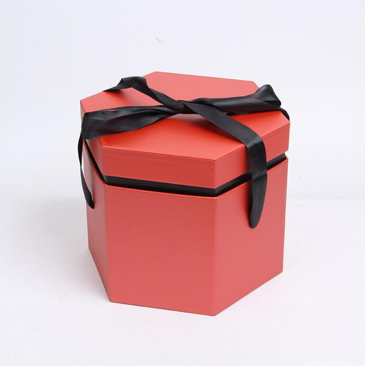 Cardboard Flower Gift Packaging Box for Valentines with Ribbon