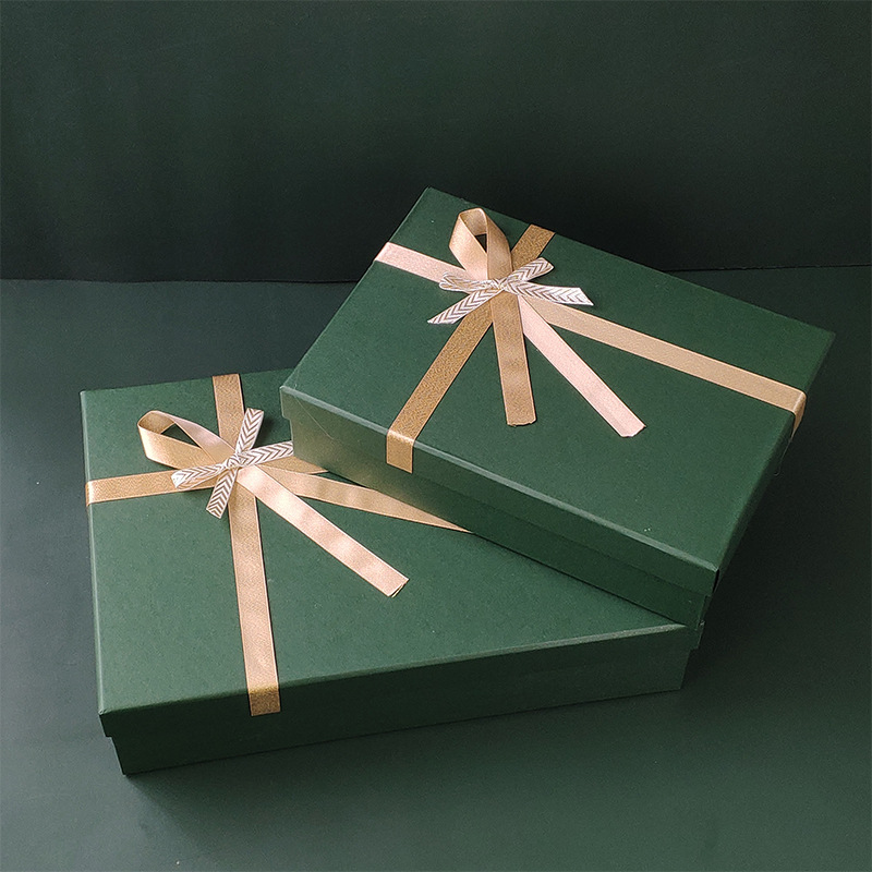 Rigid Cardboard Paper Packaging Box, Lid And Base Carton Gift Box