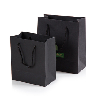 China Manufacturer Wholesale Eco-friendly Recyclable Kraft Paper Shopping Bags