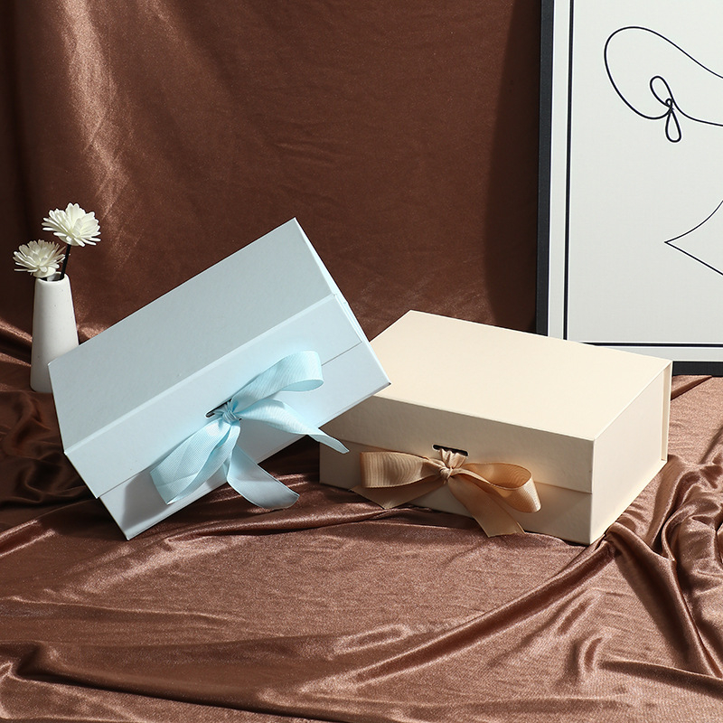 Ribbon Closure Folding Carton Box,Cardboard Paper Packaging Gift Box