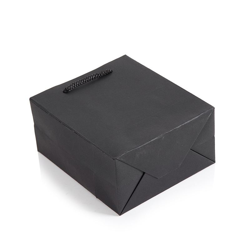 China Manufacturer Wholesale Eco-friendly Recyclable Kraft Paper Shopping Bags