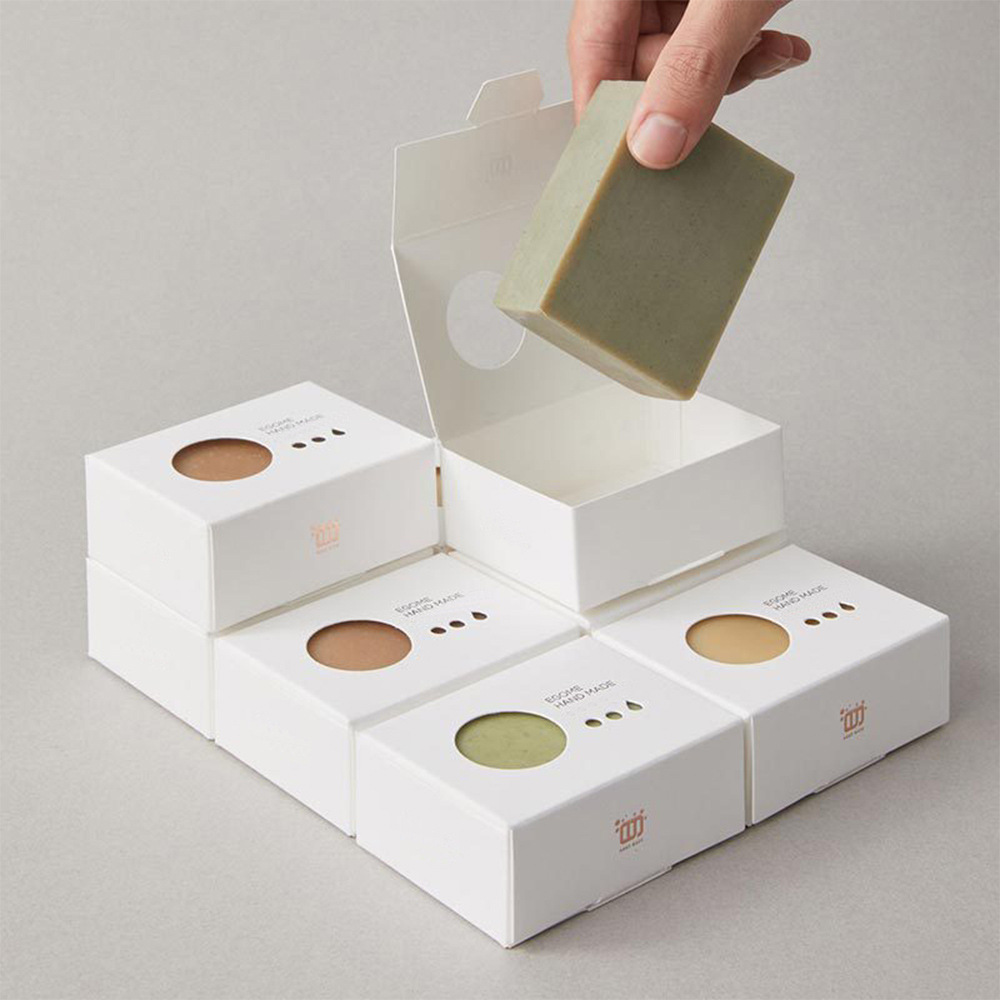 Eco Friendly Customized Design Free Sample Home Hand Made Soap Candle Cosmetic Perfume Makeup Skincare Essencial Oil Packaging Cardboard Gift Box with Window 