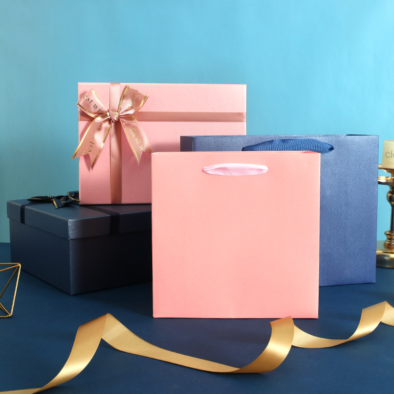 Rigid Cardboard Lid And Base Carton Gift Box For Packaging Cosmetic Perfume Garments Shoes