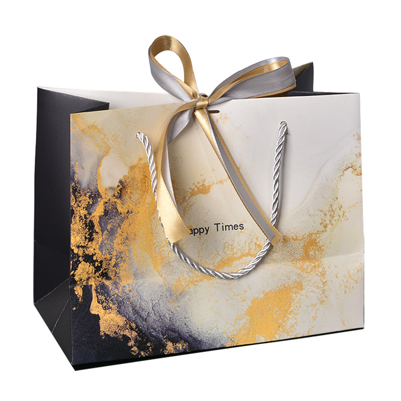  China Wholesales Ribbon Closure Paper Packaging Gift Bag,Luxury Shopping Bags