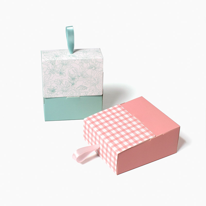 China Manufacturer Wholesale Custom Logo Printing Candy Box