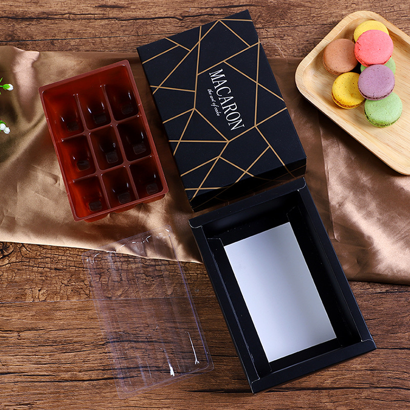  China Wholesale White Cardboard Paper Packaging Macaron Box With Silver Hot Stamping Custom Logo