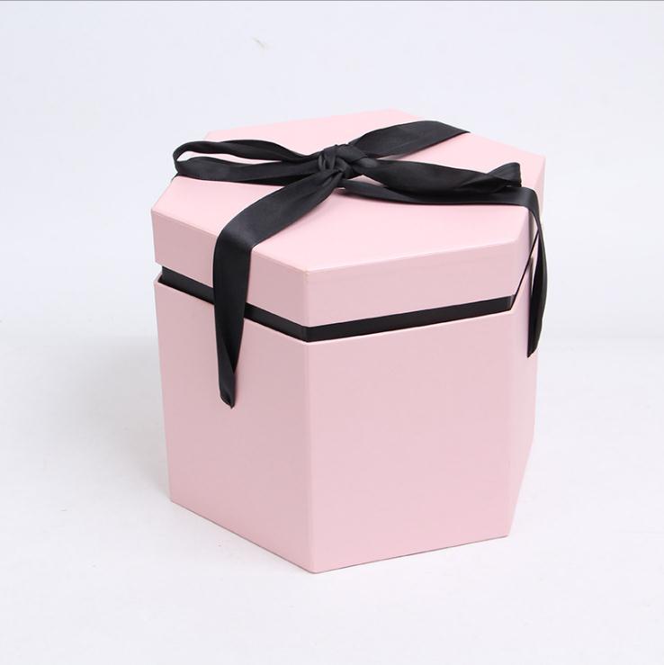 Cardboard Flower Gift Packaging Box for Valentines with Ribbon