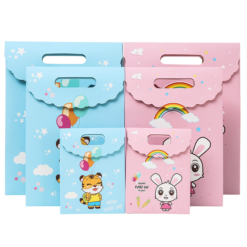 China Manufacturer Wholesale Paper Packaging Gift Bags
