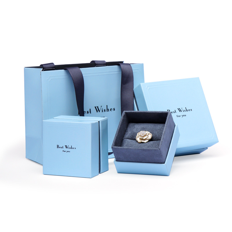 China Manufacturer Wholesale Cardboard Paper Packaging Gift Jewelry Shoulder Box